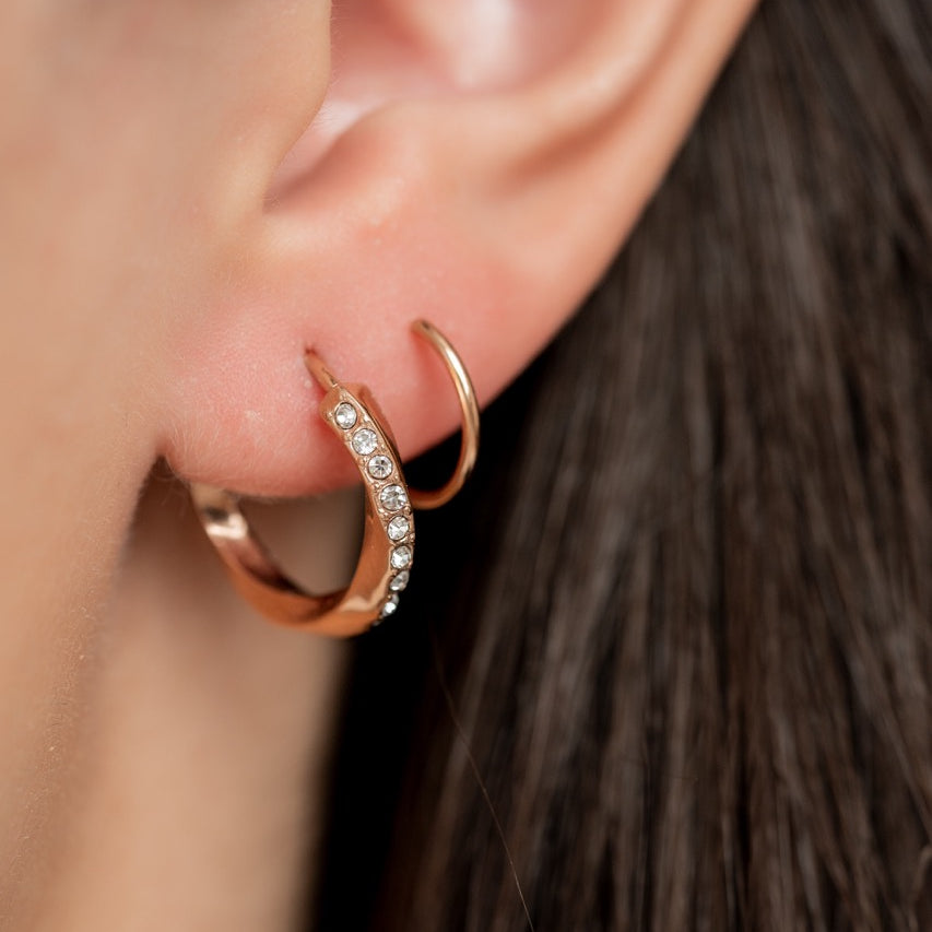 Diamond Wavy Double Twist Hoop