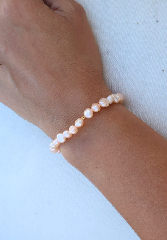 The Toasty Pearl Bracelet