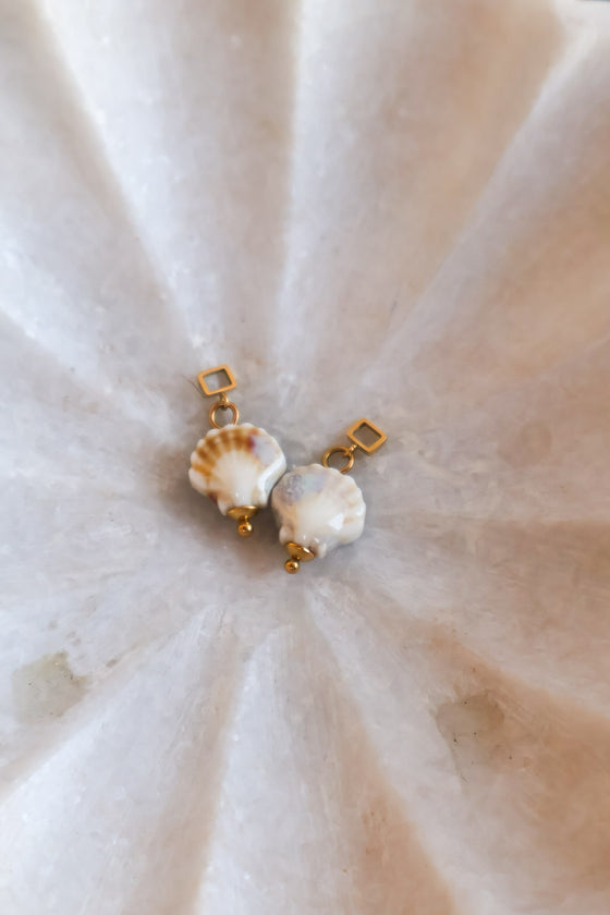 Scallop Shell Charm
