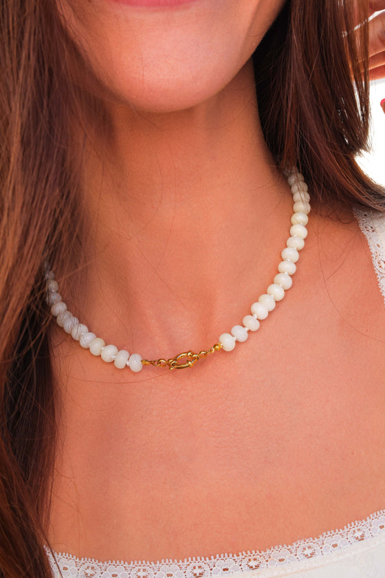Vanilla Pushlock Bead Necklace