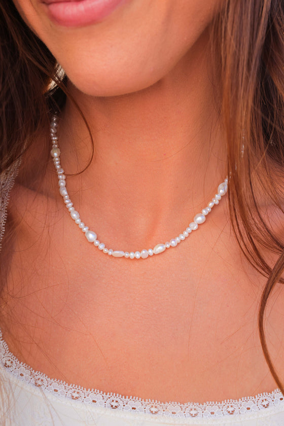 Pebble Drop Pearl Necklace